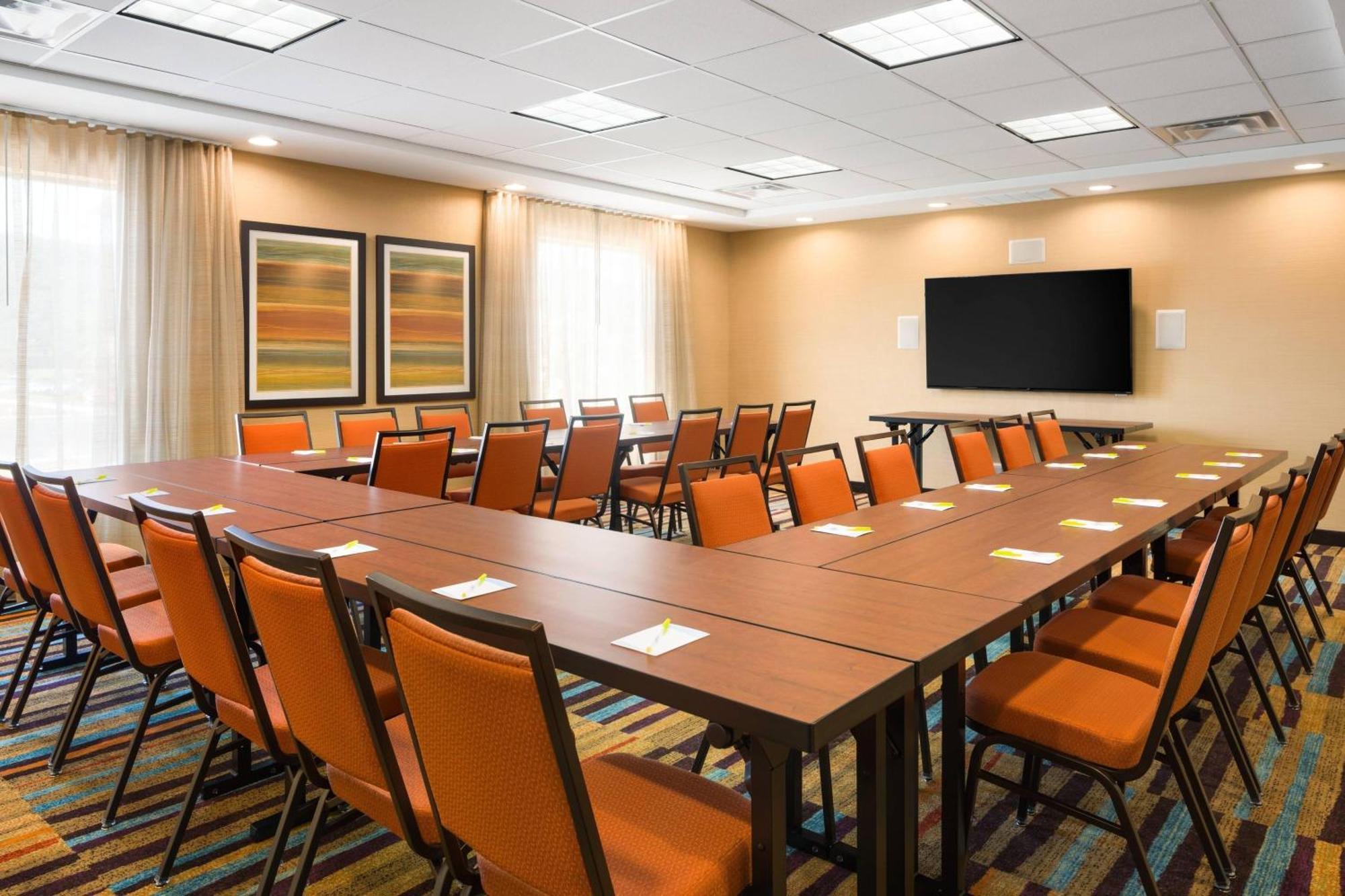 Fairfield Inn & Suites By Marriott את'נס מראה חיצוני תמונה