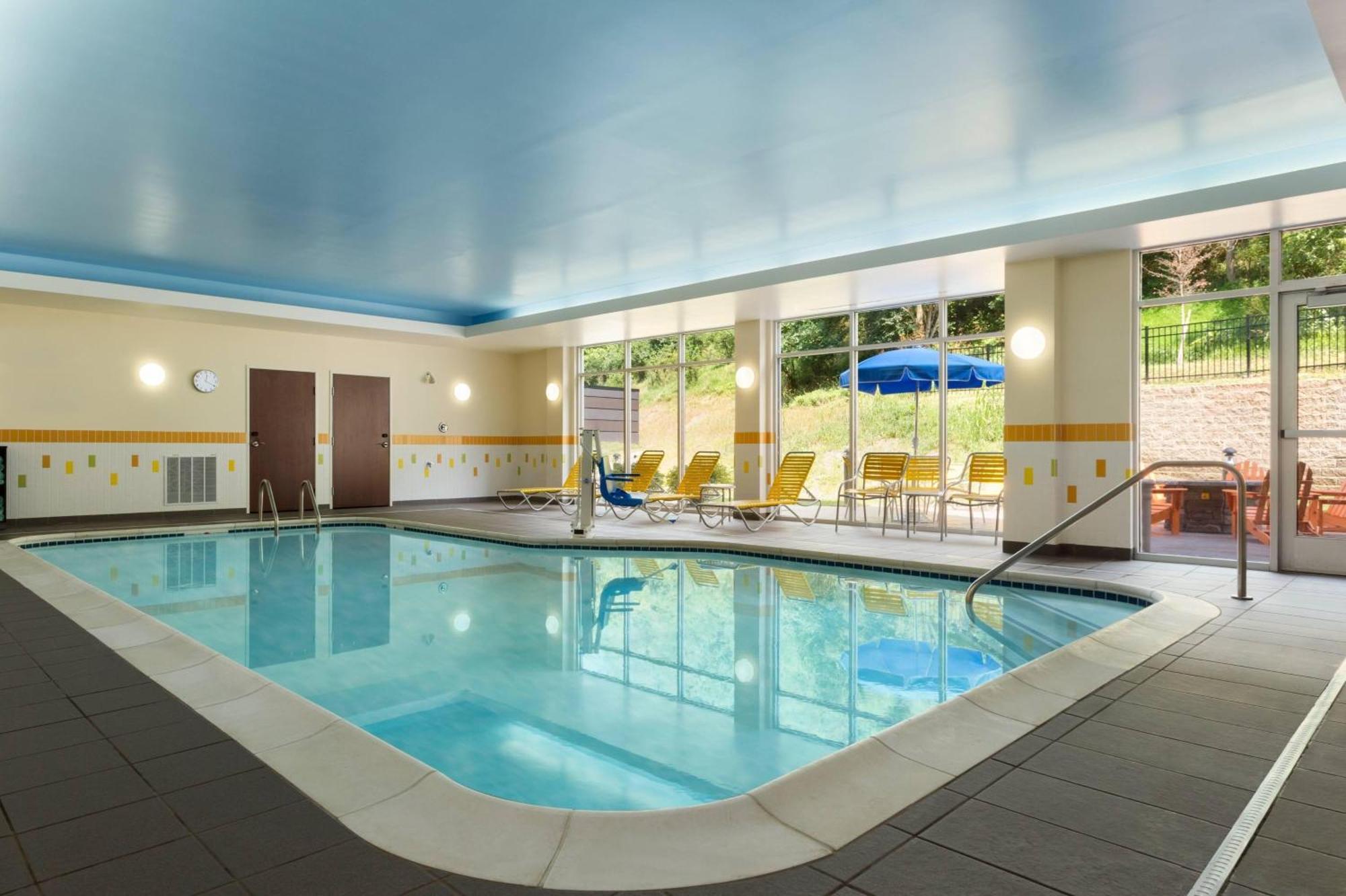 Fairfield Inn & Suites By Marriott את'נס מראה חיצוני תמונה