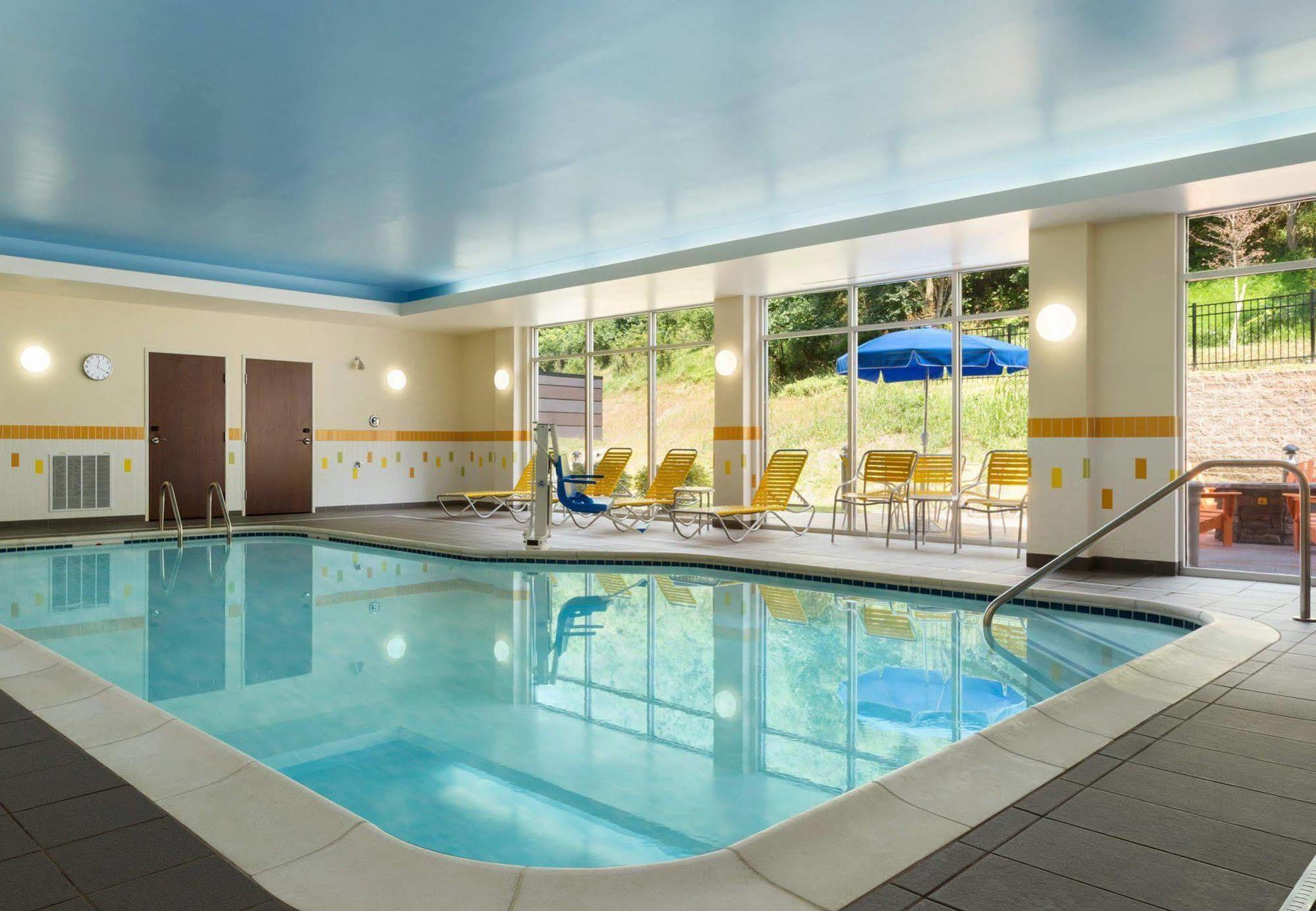 Fairfield Inn & Suites By Marriott את'נס מראה חיצוני תמונה
